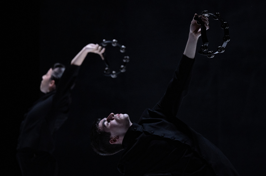 bloggif 69e62c6e1650f